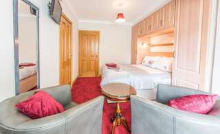 Отели типа «постель и завтрак» Bertra House B&B Уэстпорт Двухместный номер с 1 кроватью и собственной ванной комнатой-13